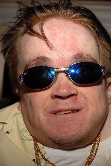 Kendras my space page eric the midget