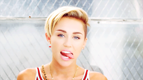 Miley cyrus upskirt rapidshare