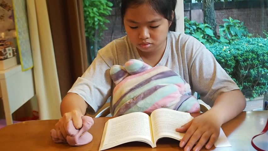 Mastodon reccomend Asian playgirls reading