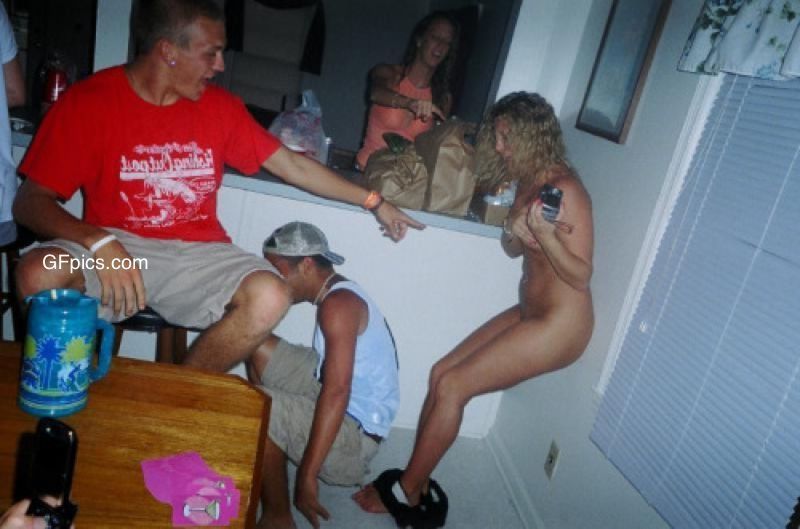 800px x 529px - Free drunk party slut video - Hot Nude Photos. Comments: 3