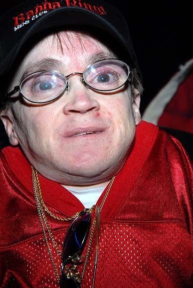 Kendras my space page eric the midget