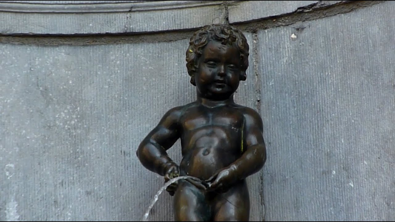 Shield reccomend Famous peeing statue in brussels