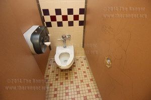 Ferrari reccomend Glory hole mens bathroom