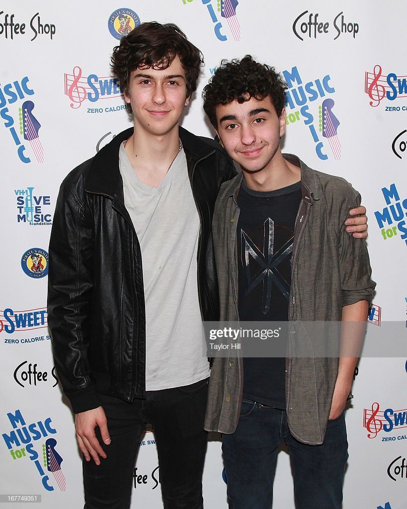 Naked brothers band nat alex wolff