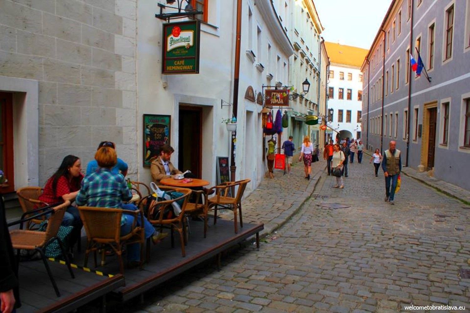 Bloomer reccomend Sexy locals in Bratislava