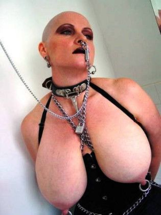 Shaved head submissive pic