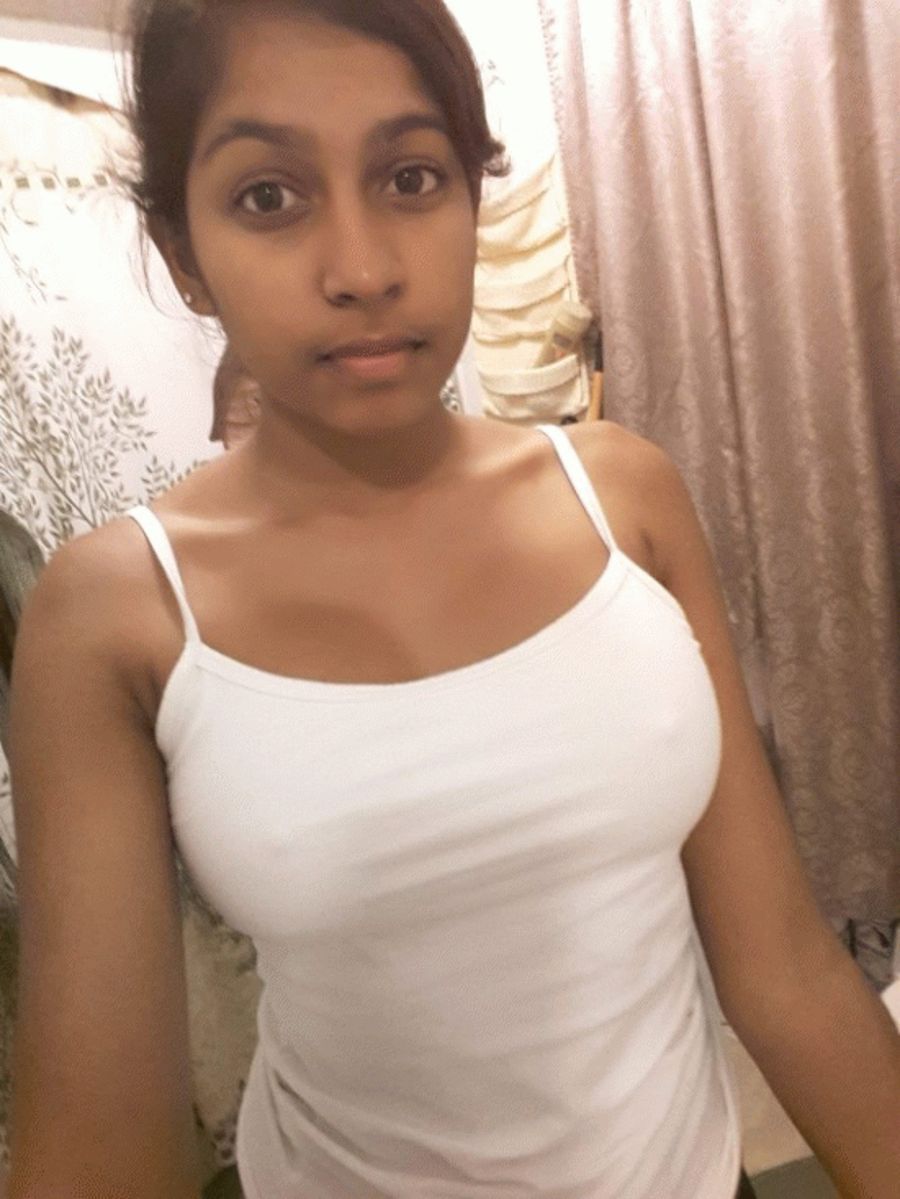 indian girl nude selfie in bathroom