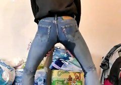 Ribbie reccomend wet jeans fetish
